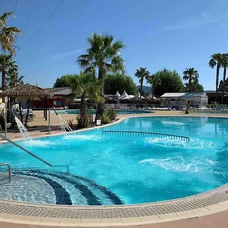 Little John Hotel Fréjus Buitenkant foto